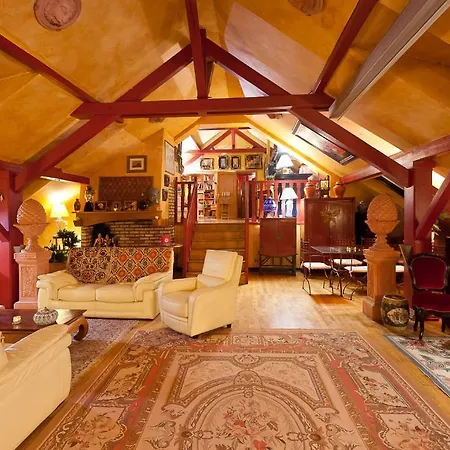 Chambres D'hotes Le Loft 13 Bed & Breakfast Strasburgo