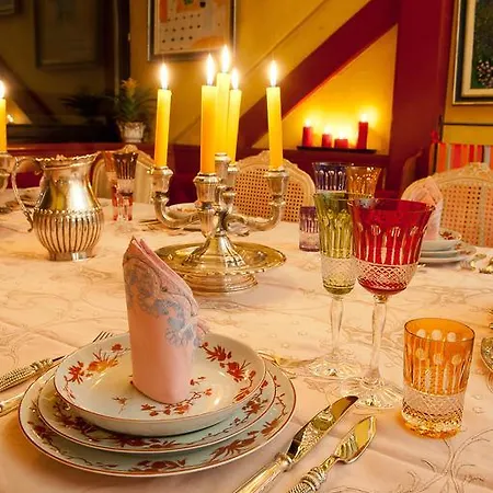 Chambres D'hotes Le Loft 13 *